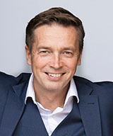 Christopher Thölix, Signium